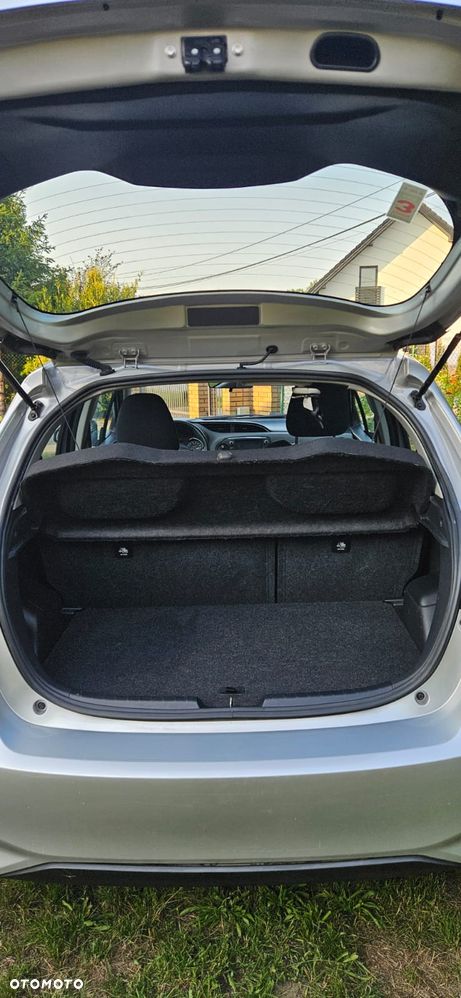 Toyota Yaris 1.5 Active - 19