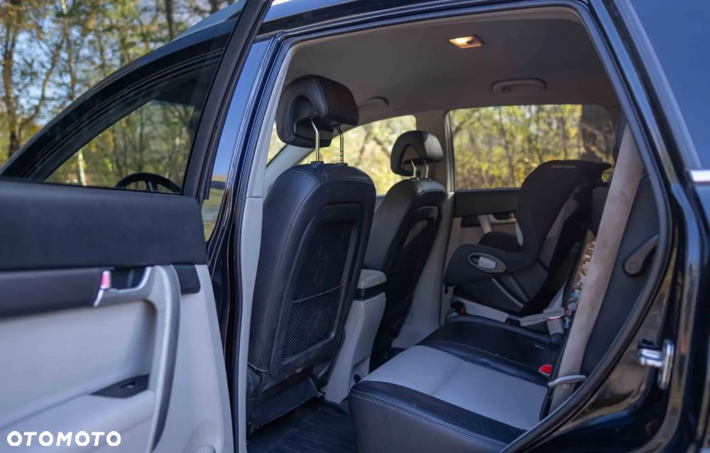 Chevrolet Captiva 2.2 D LTZ - 5