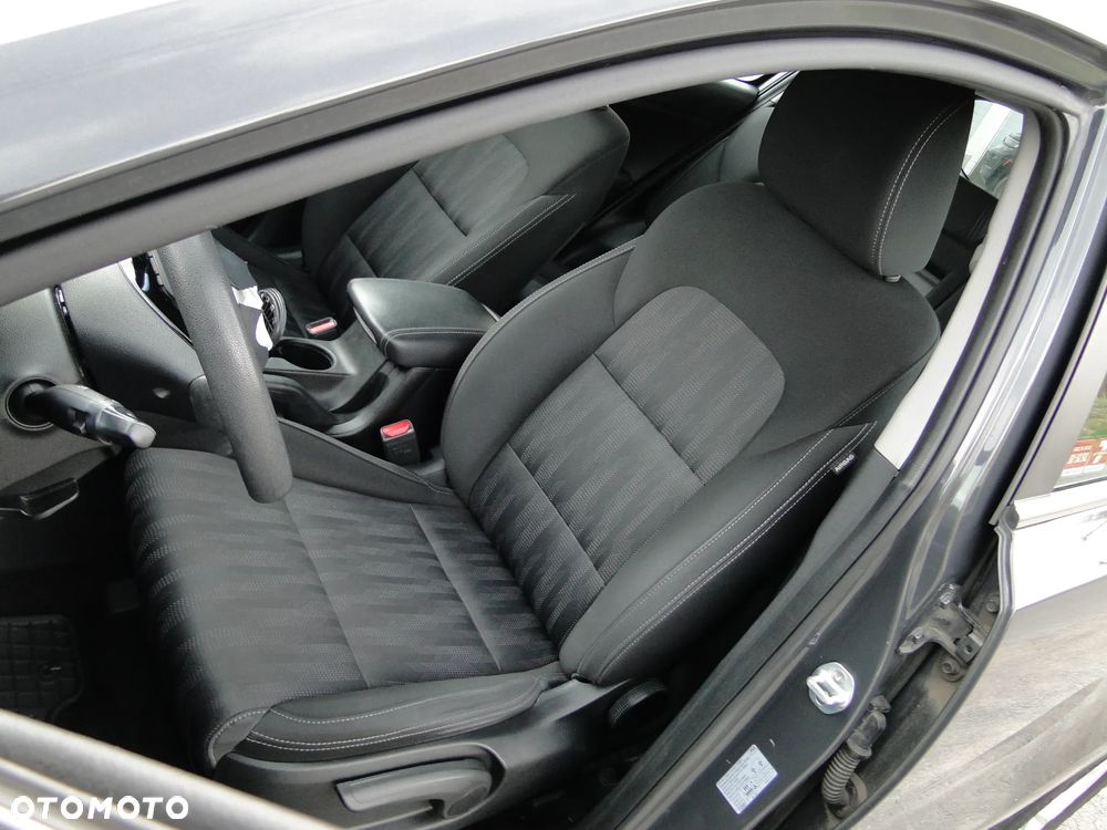 Kia Sportage 1.6 GDI M 2WD - 27