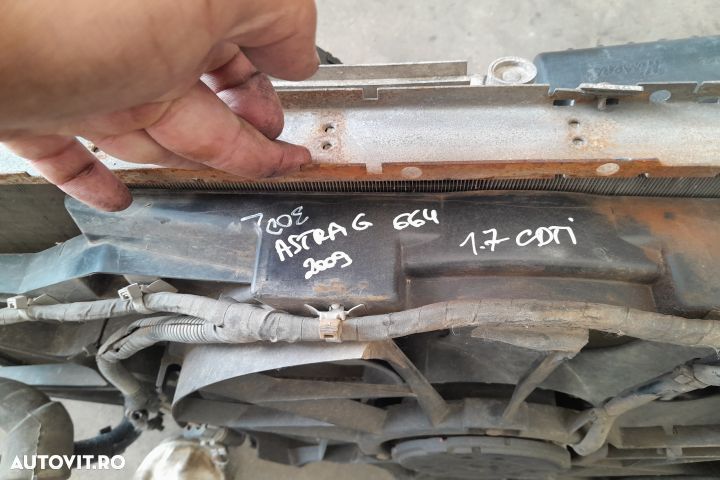 Radiator apa racire motor COMPLECT Opel Astra G [1998 - 2009] wagon 5 - 3