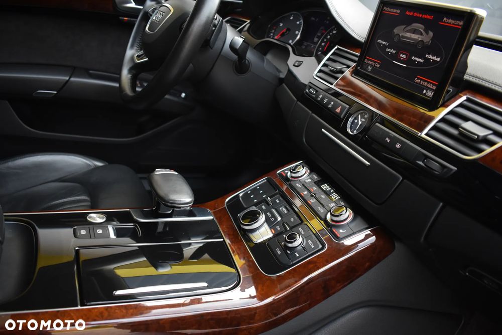 Audi A8 4.2 TDI DPF quattro tiptronic - 12