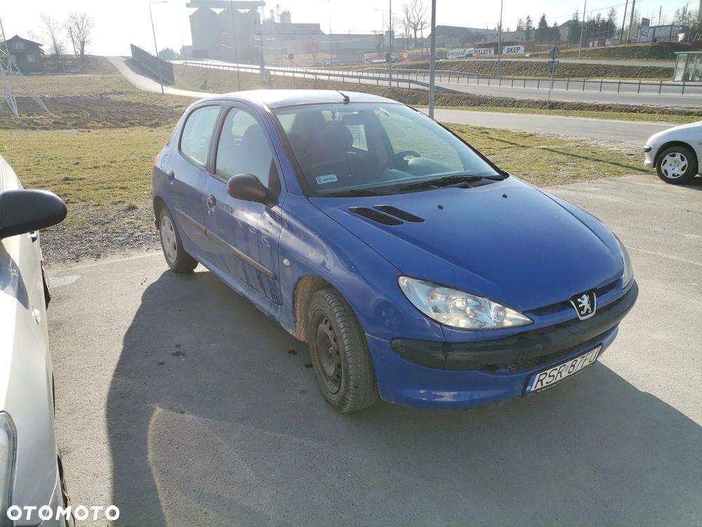 Peugeot 206 1.1 XR Presence - 1