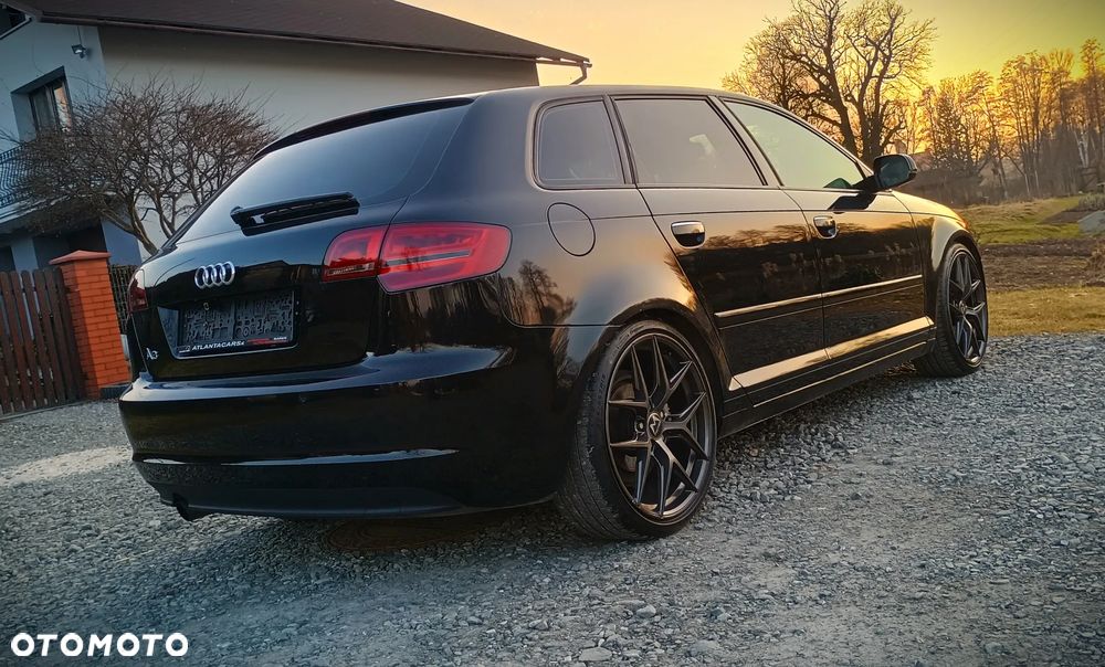 Audi A3 Sportback 1.6 Ambiente - 10