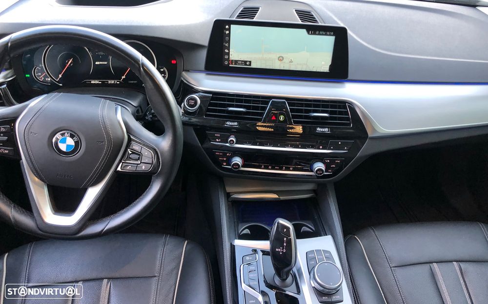 BMW 530 e iPerformance Line Sport - 30