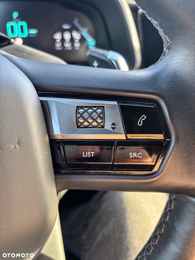 DS Automobiles DS 7 Crossback 1.6 PureTech Louvre - 22