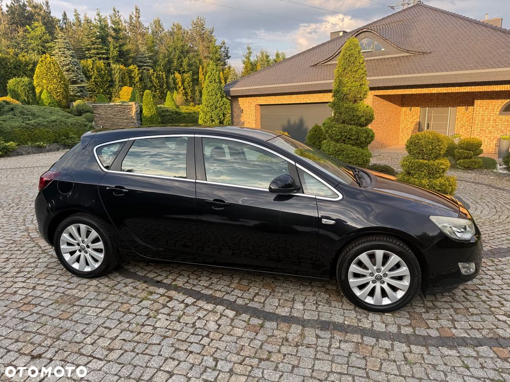 Opel Astra 1.4 T Sport - 3