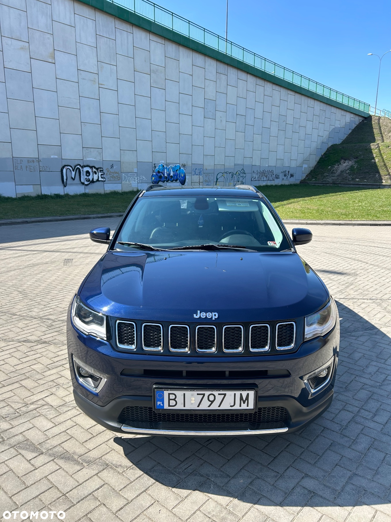 Jeep Compass - 2