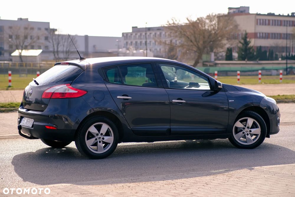 Renault Megane 1.9 dCi Bose Edition - 5