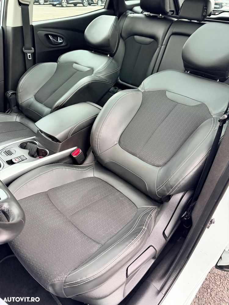 Renault Kadjar Energy dCi 130 LIMITED - 16