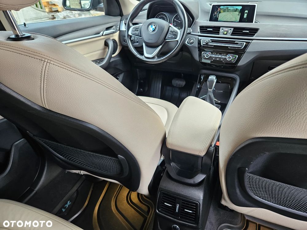 BMW X1 xDrive25d xLine - 39