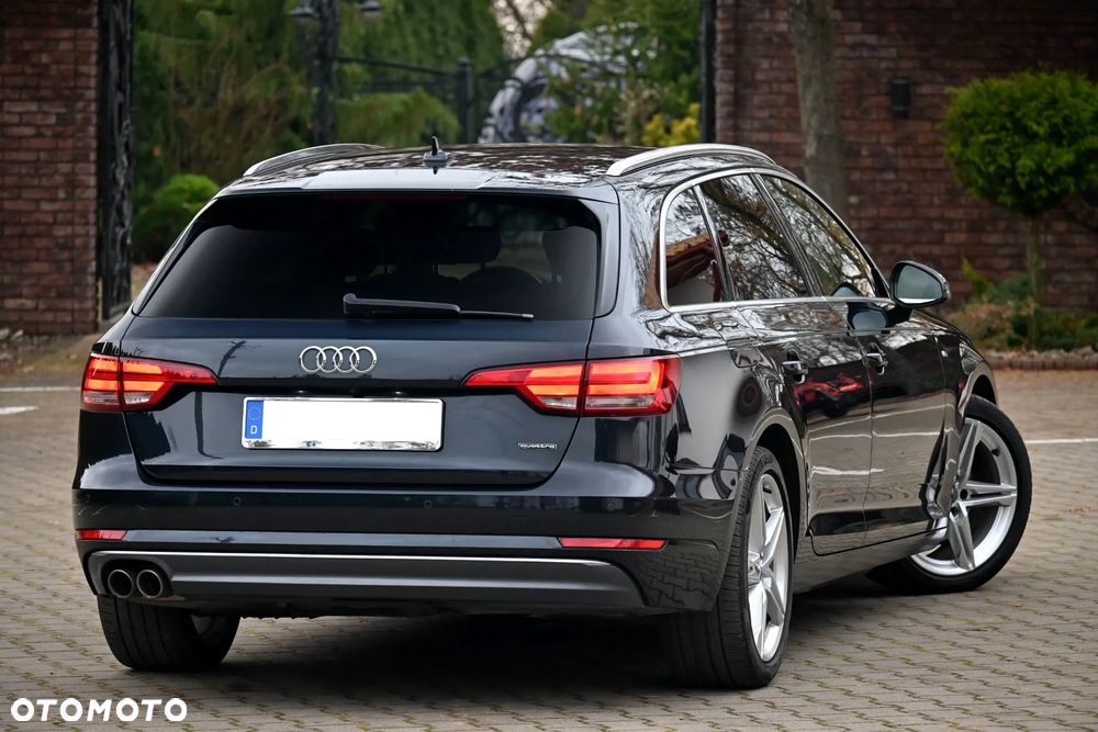 Audi A4 Avant 2.0 TDI DPF clean diesel quattro S tronic S line Sportpaket - 12