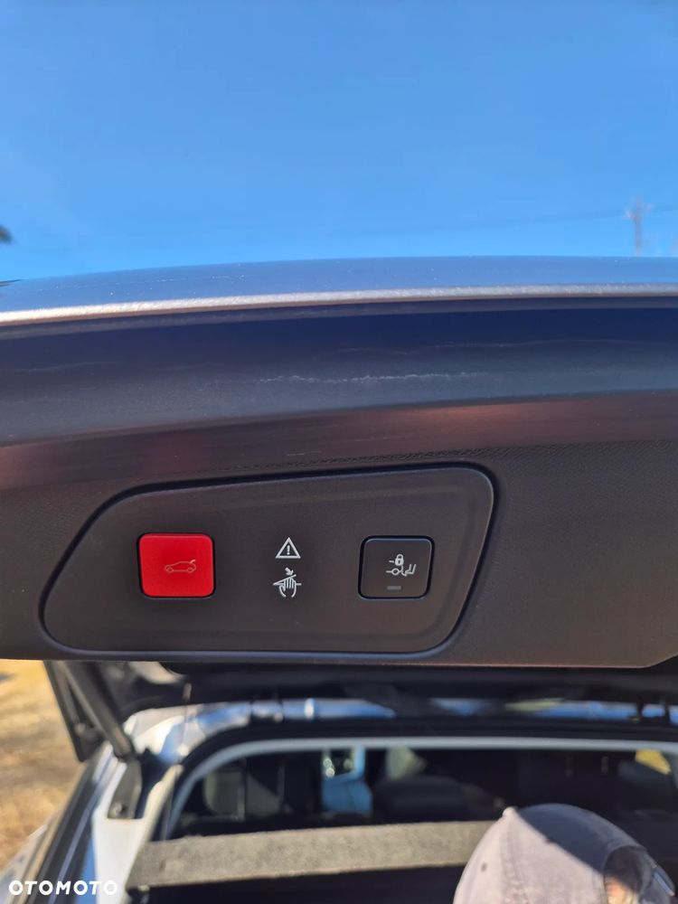 Peugeot 3008 PureTech 130 Stop & Start GPF EAT8 Active - 10