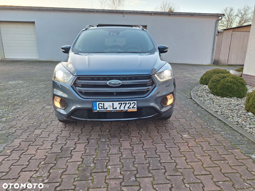 Ford Kuga 1.5 EcoBoost 2x4 ST-Line - 27