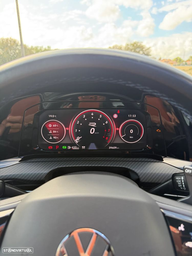 VW Golf 2.0 TSI R DSG - 23