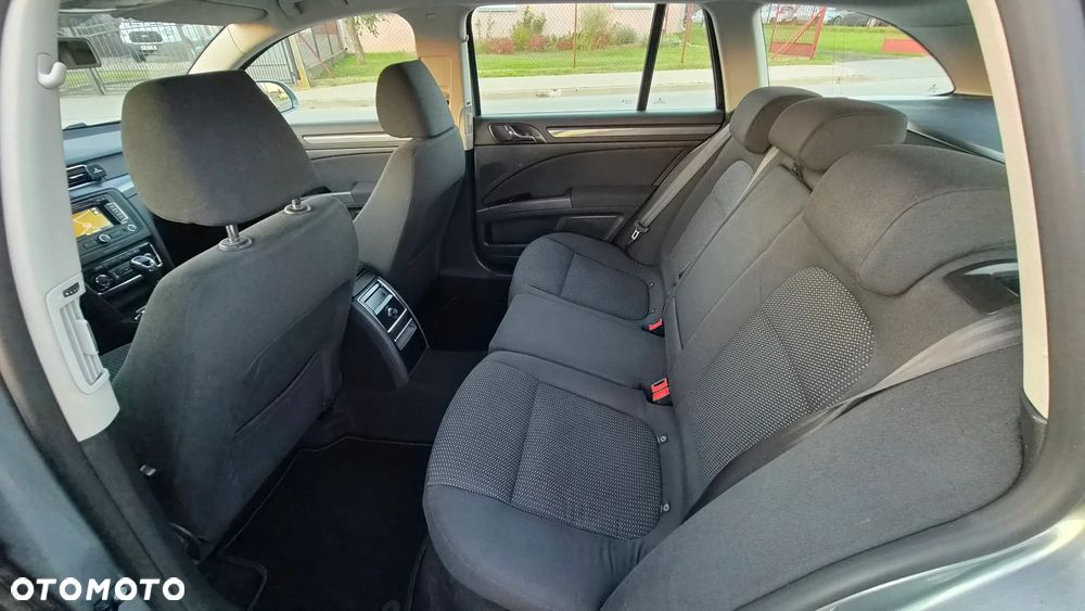 Skoda Superb 1.6 TDI Elegance Greenline - 17