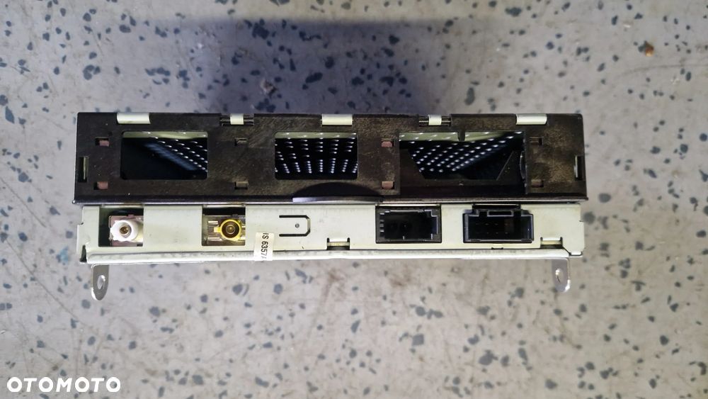 AUDI A4 B8 TUNER RADIA 4F0035541N - 1