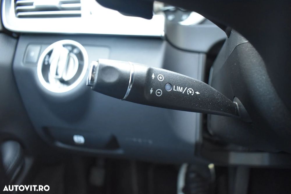 Mercedes-Benz E - 22