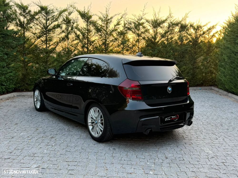 BMW 118 d Pack M - 7