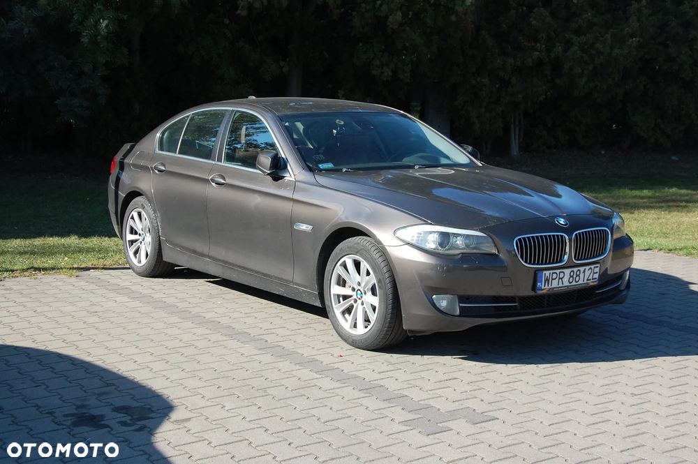 BMW Seria 5 525d - 1