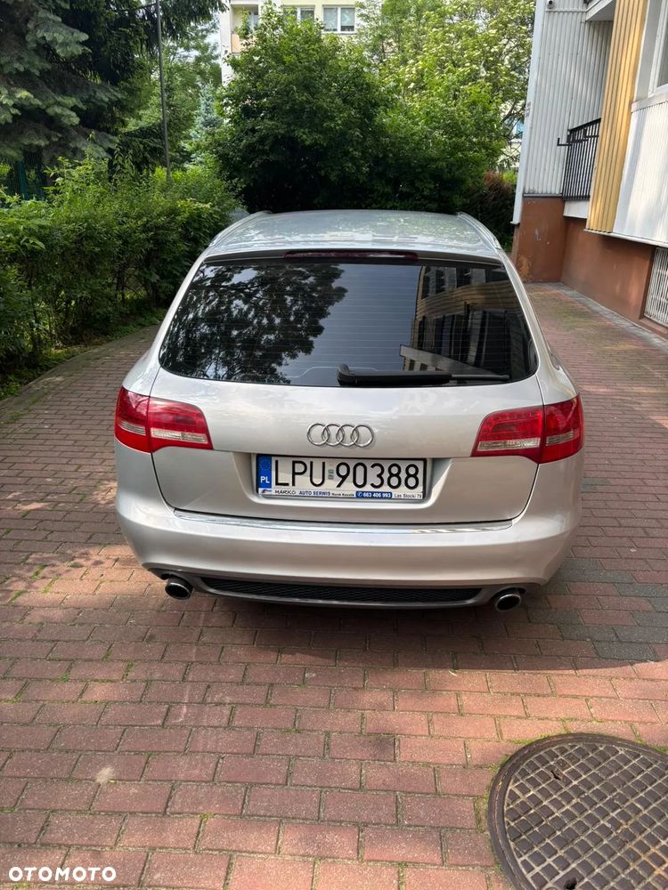 Audi A6 Avant - 10