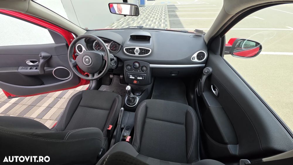 Renault Clio III 1.2 16V Dynamique - 7