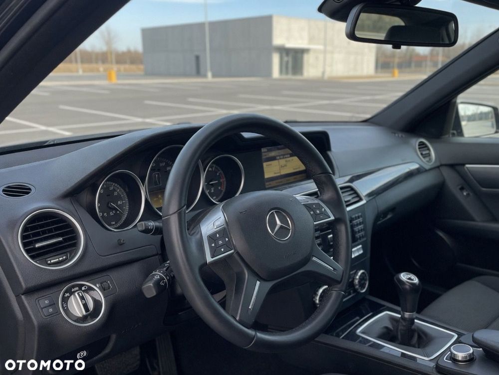 Mercedes-Benz Klasa C 200 CDI DPF BlueEFFICIENCY - 7