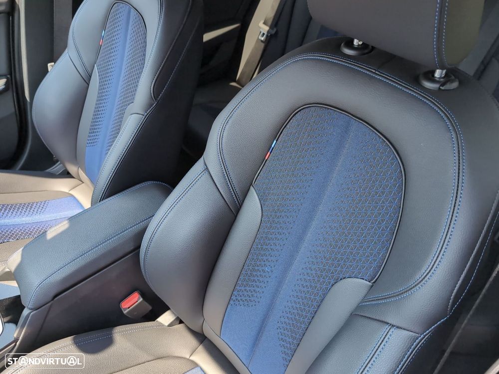 BMW 116 d Pack Desportivo M Auto - 16