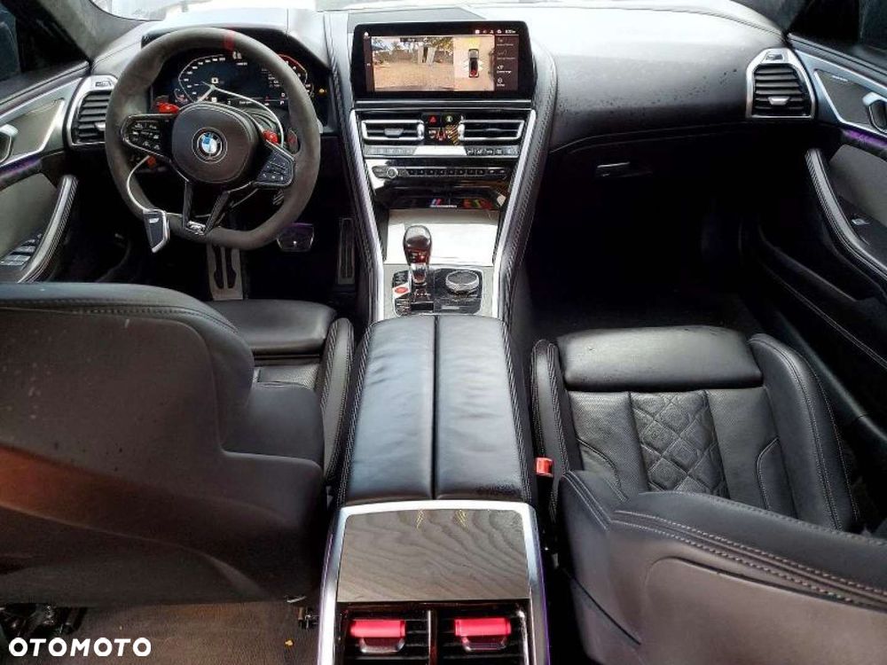 BMW M8 - 8