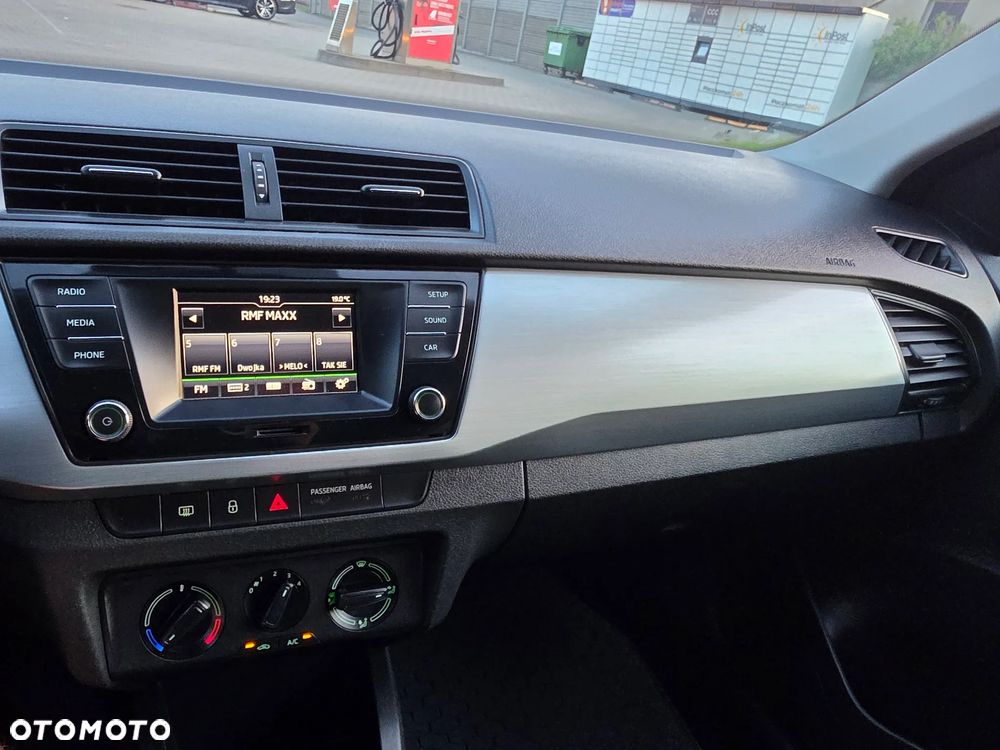 Skoda Fabia 1.2 TSI Active - 20