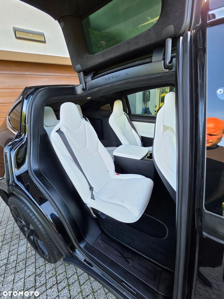 Tesla Model X Long Range Plus - 13