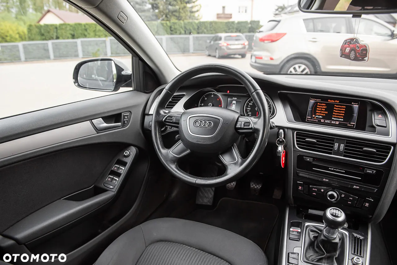 Audi A4 - 24