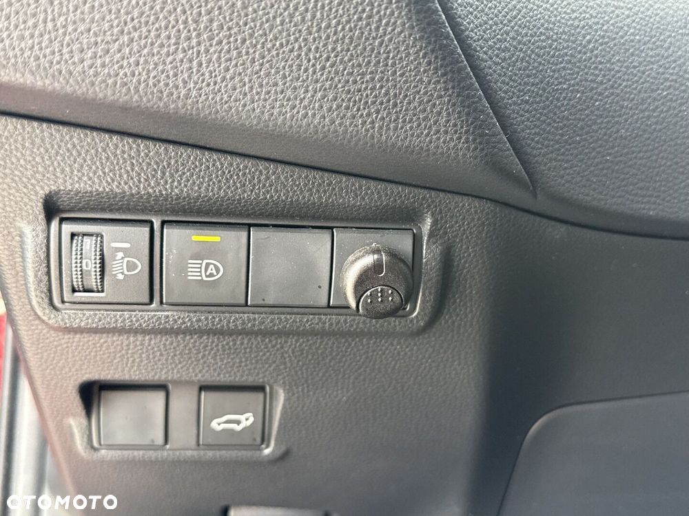 Toyota Corolla Cross - 15