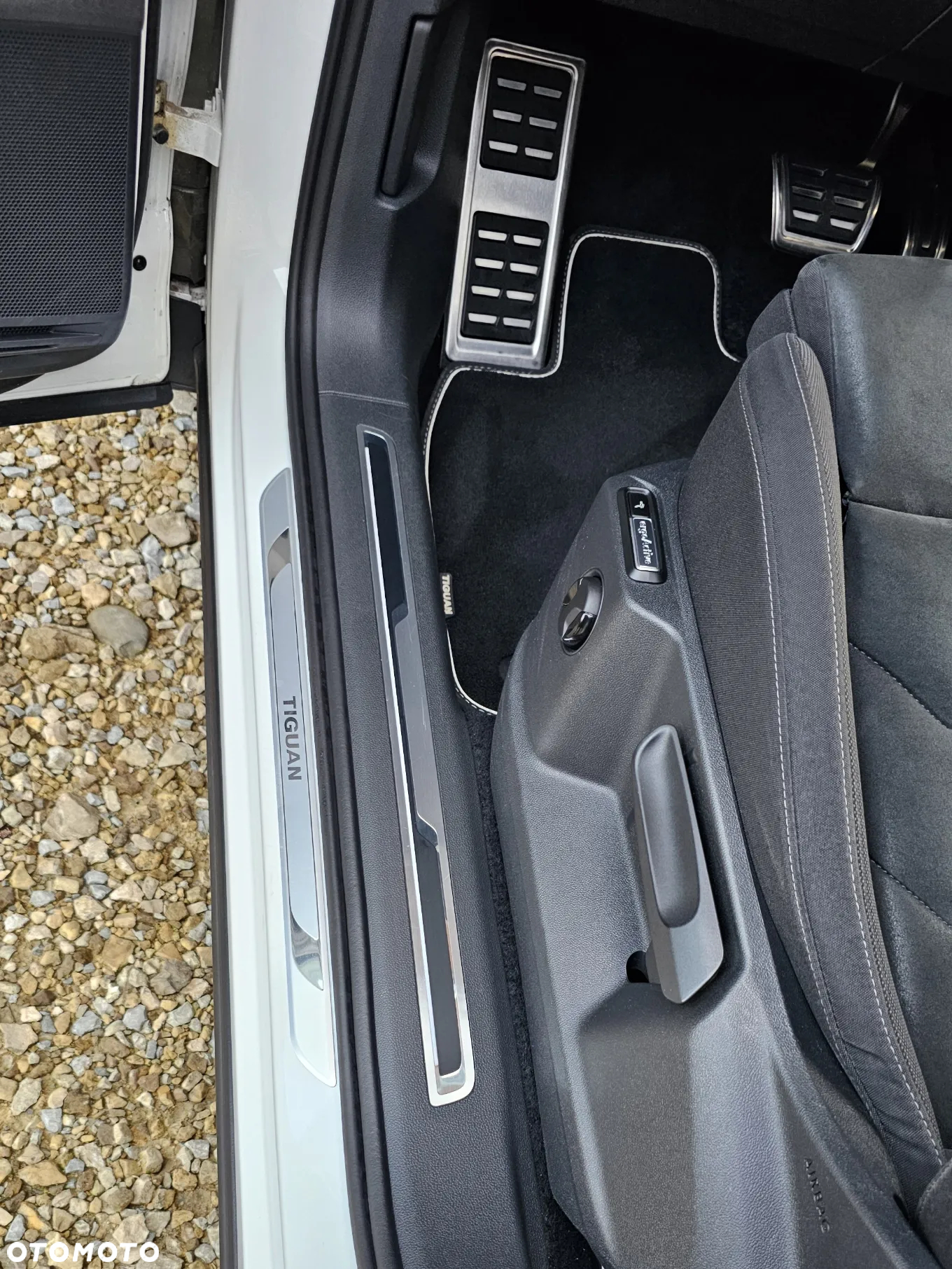 Volkswagen Tiguan 2.0 TSI BMT 4Mot Highline DSG - 26