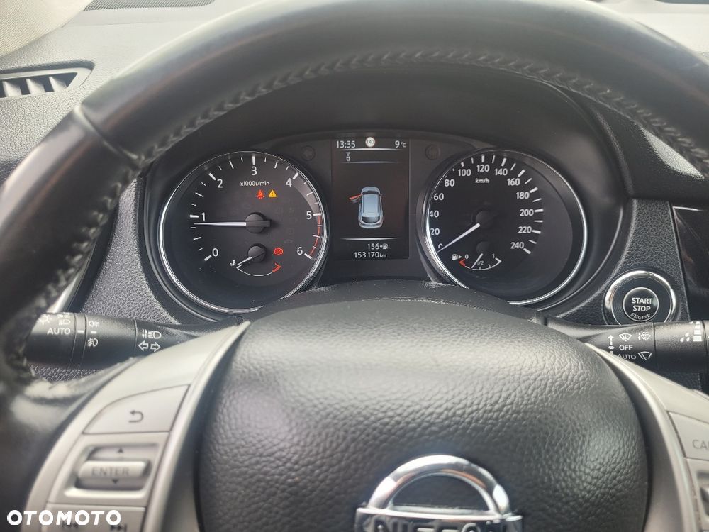 Nissan Qashqai 1.6 dCi DPF acenta - 23