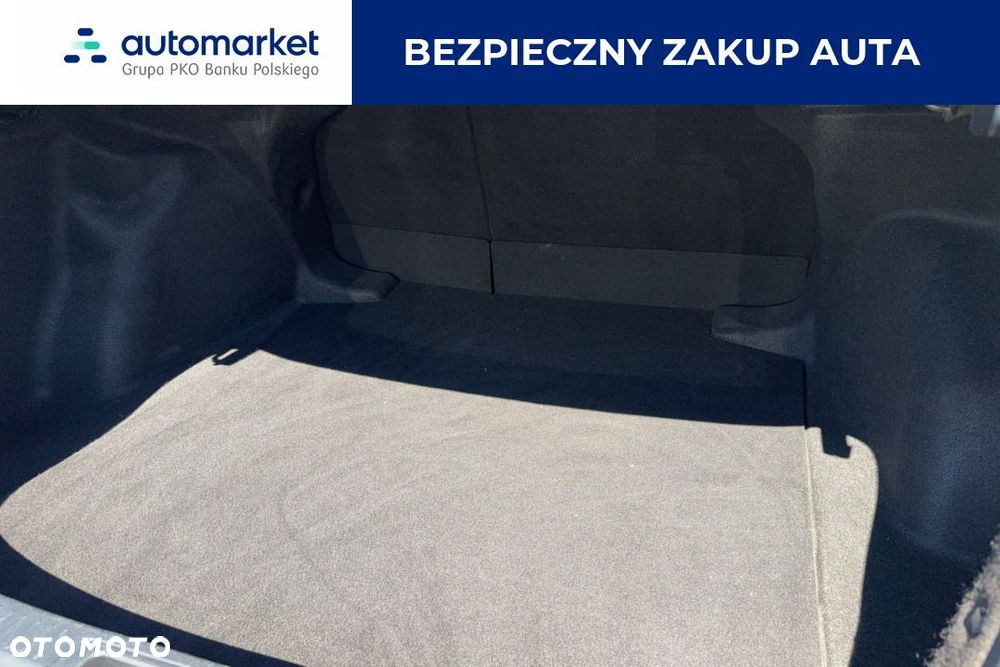 Toyota Corolla 1.6 Comfort - 19