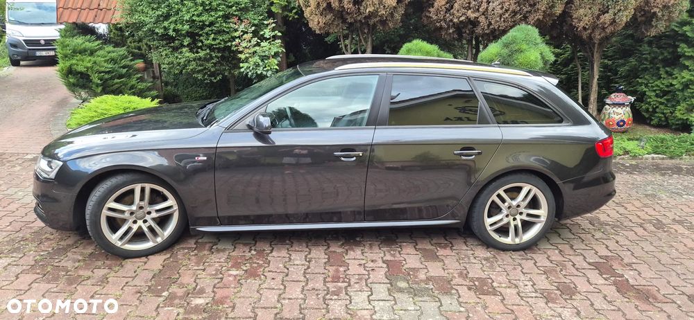 Audi A4 Avant 2.0 TDI DPF S line Sportpaket - 6