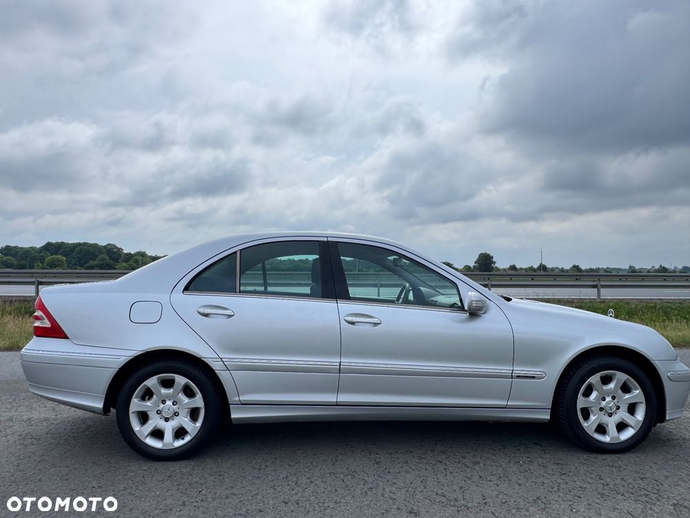 Mercedes-Benz Klasa C 200 Kompressor Automatik Elegance - 17