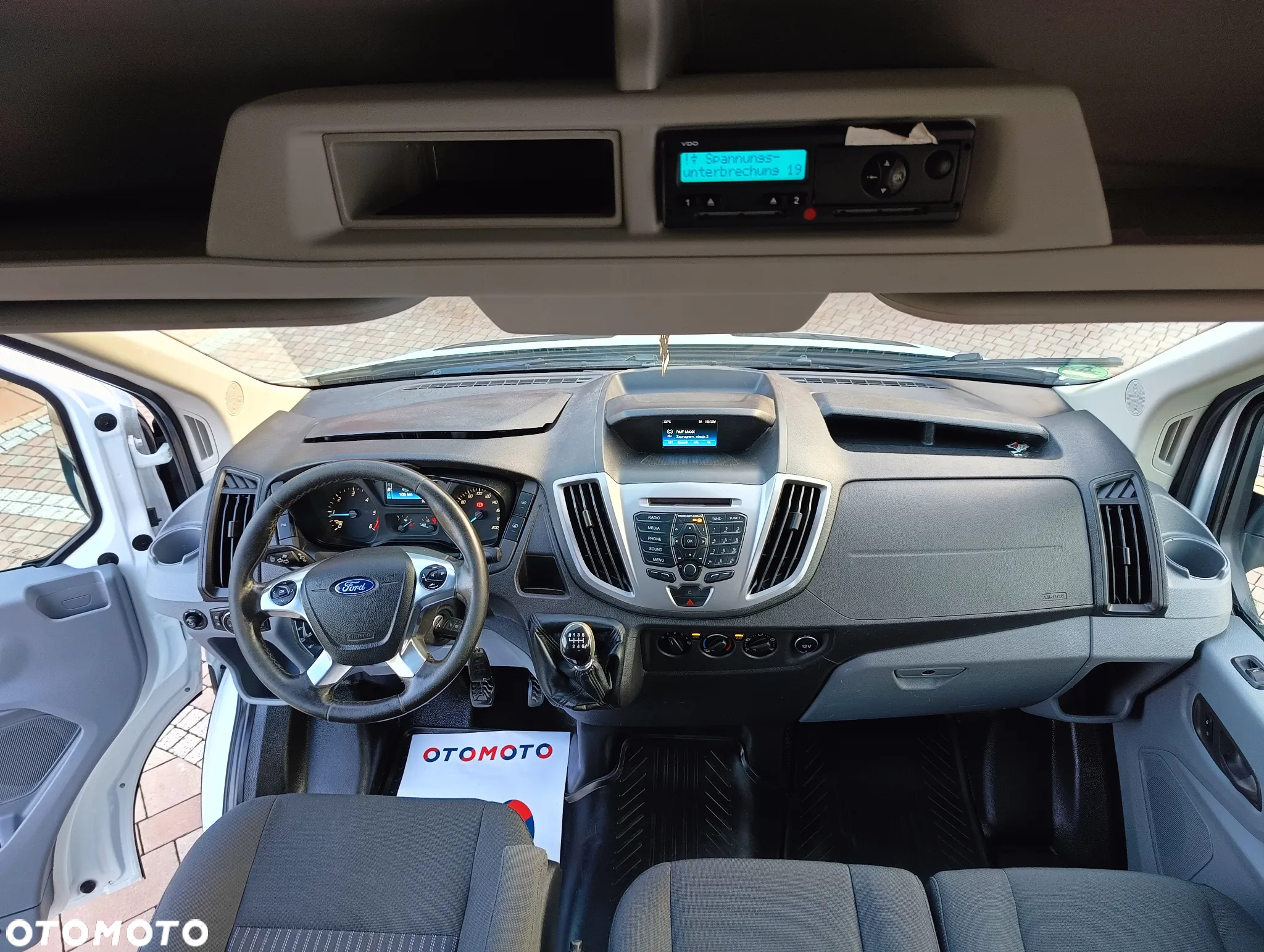 Ford Transit - 32