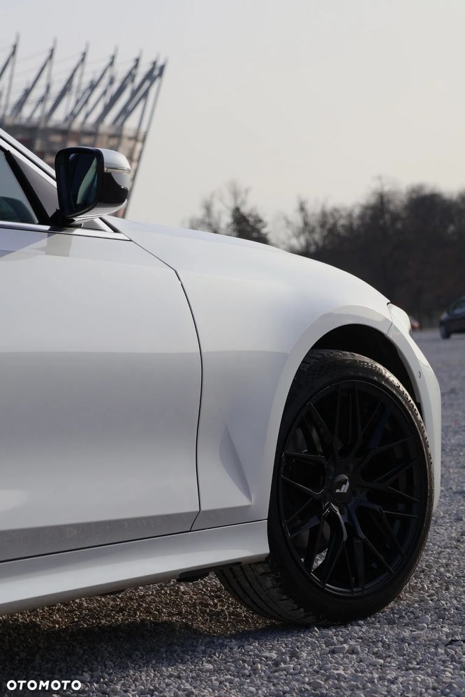 BMW Seria 3 320d xDrive Luxury Line - 16