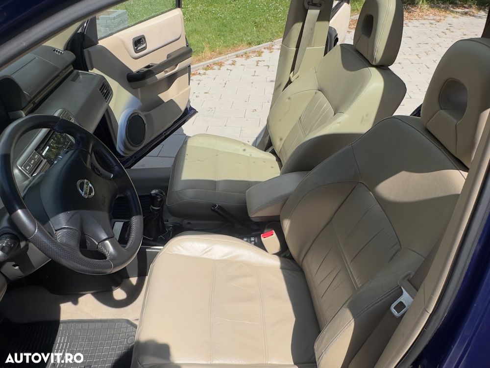 Nissan X-Trail - 11