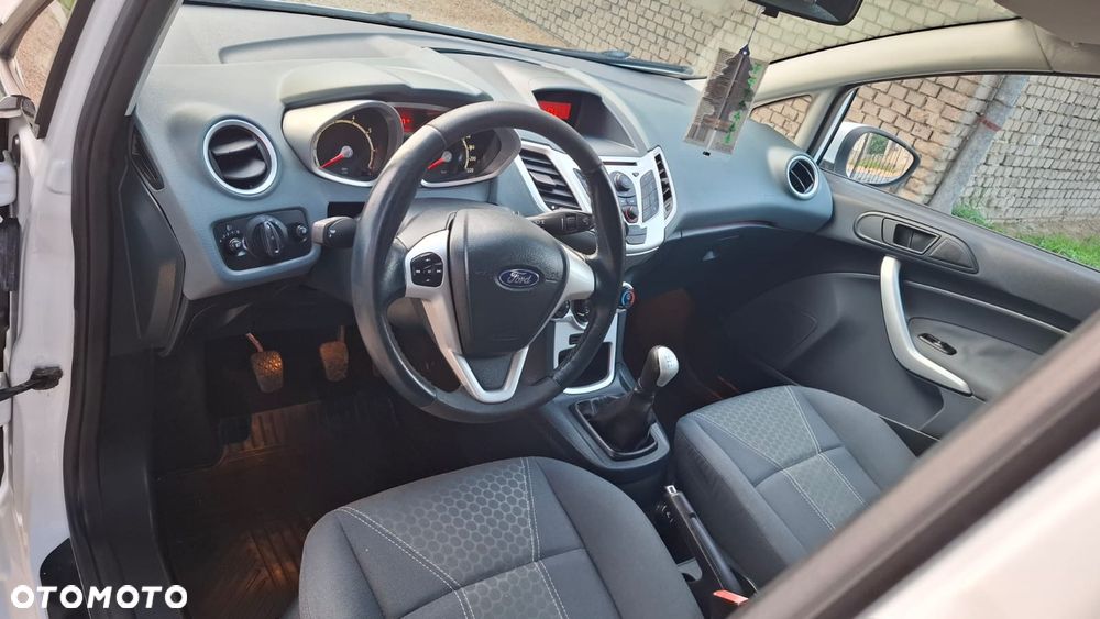 Ford Fiesta 1.25 Titanium - 7
