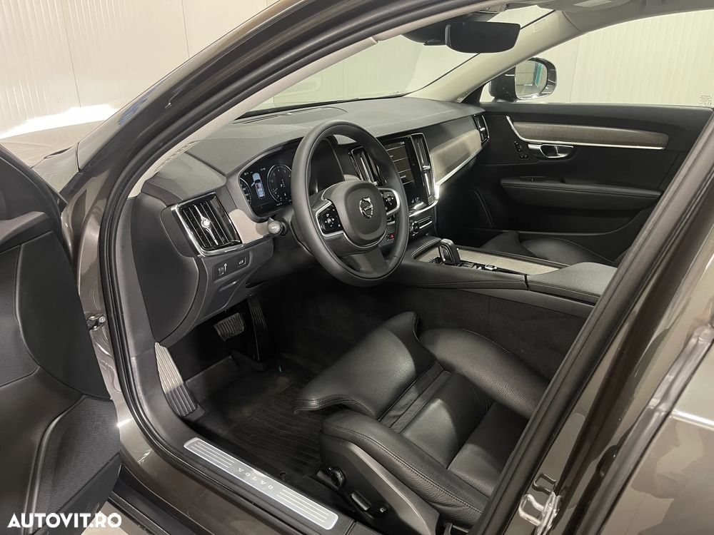 Volvo V90 V90CC B5 MHEV AT AWD Core - 5