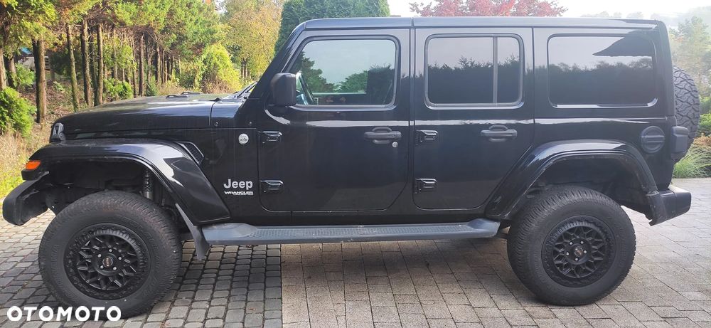 Jeep Wrangler - 1