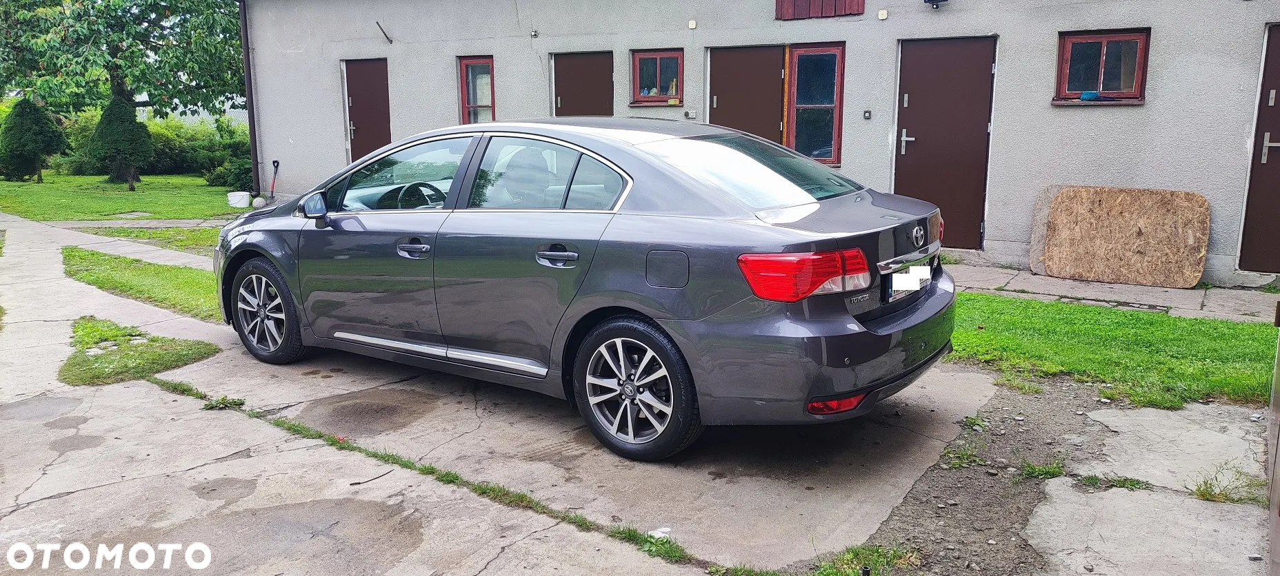 Toyota Avensis 1.8 Sol plus NAVI - 4