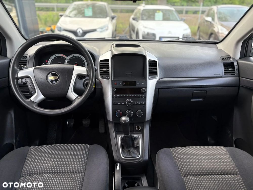 Chevrolet Captiva 2.4 4WD 7 Sitzer LT - 17