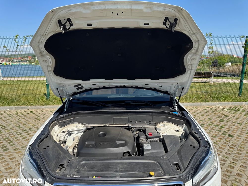 Volvo XC 90 T6 AWD Momentum - 15