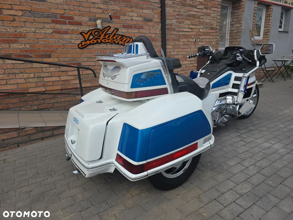 Honda GL - 16