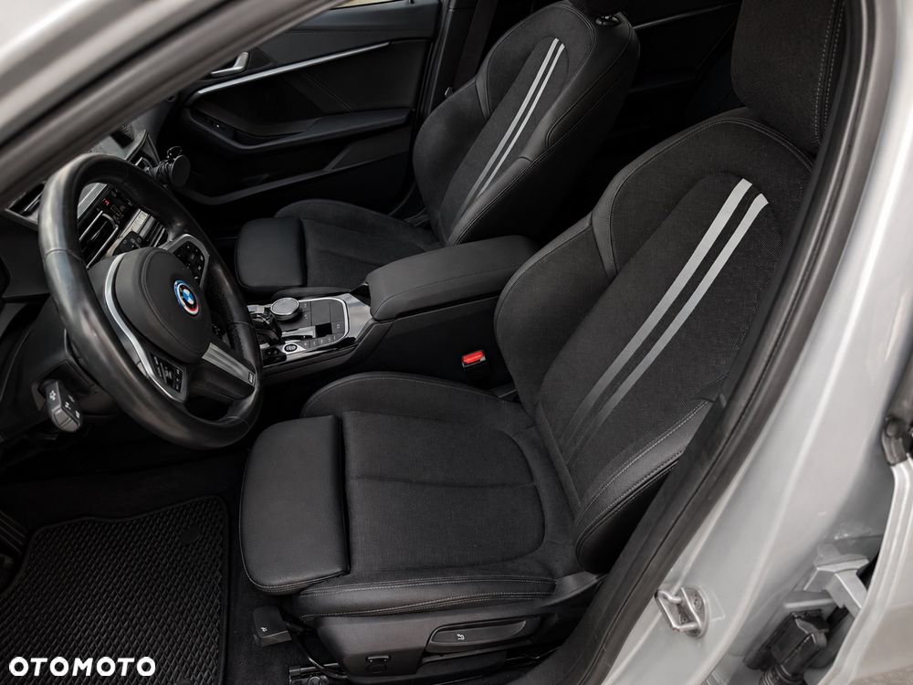 BMW Seria 1 118i Sport Line - 16
