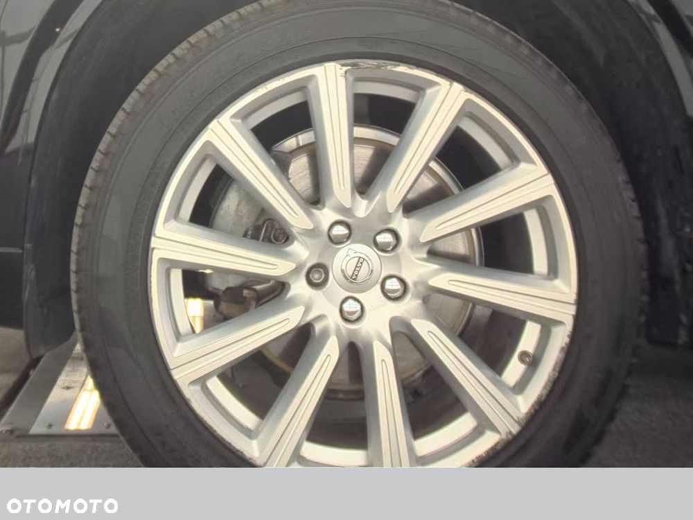 Volvo XC 90 - 20