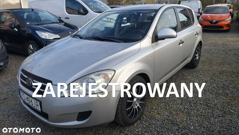 Kia Ceed 1.4 CVVT Attract - 1